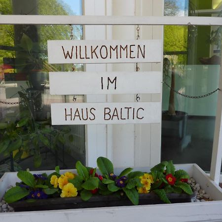 Ostseebad Sellin Auf Ruegen Apartment Im Haus Baltic 1 Og Buitenkant foto